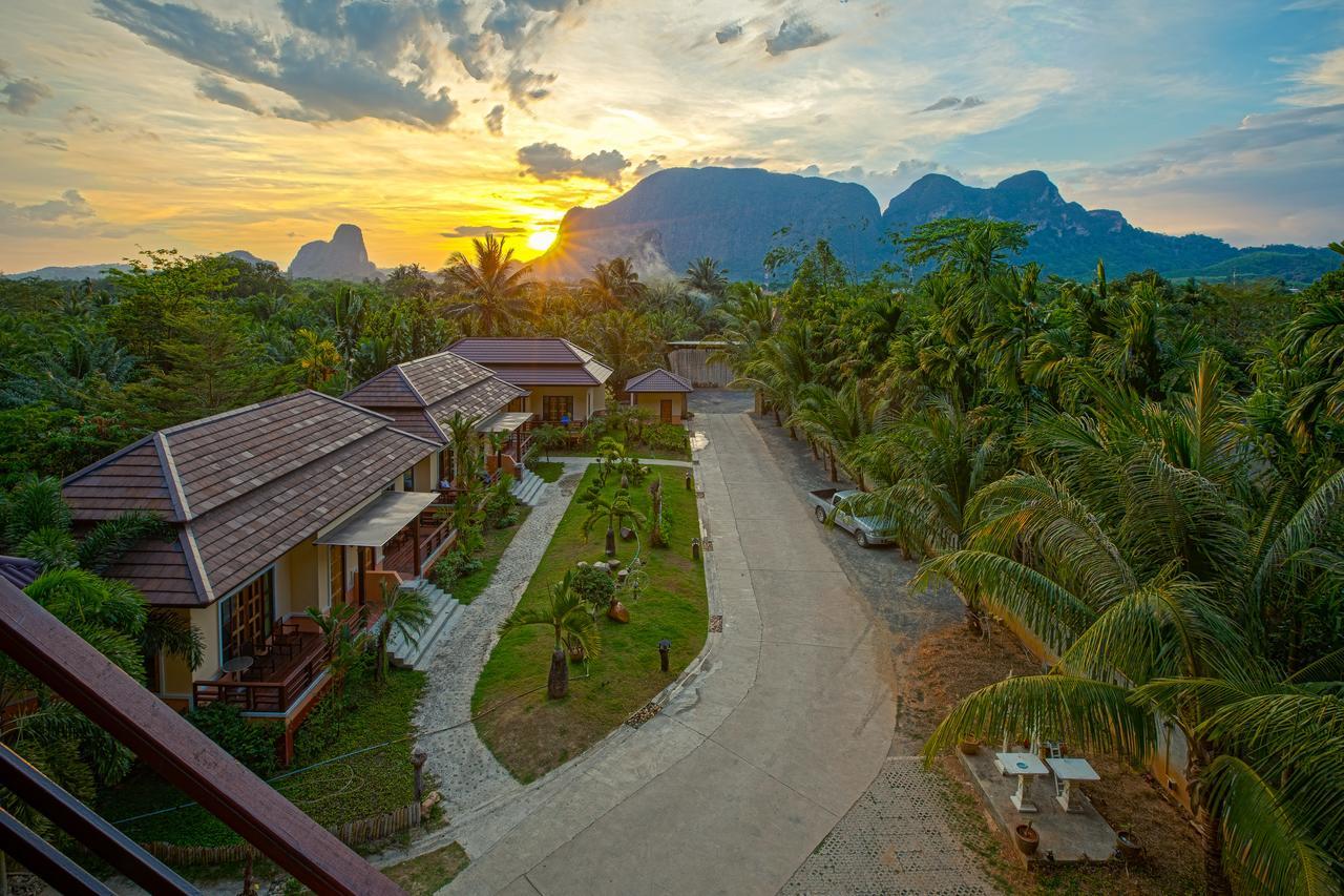 Palms Hill Resort Phang-nga Exterior foto